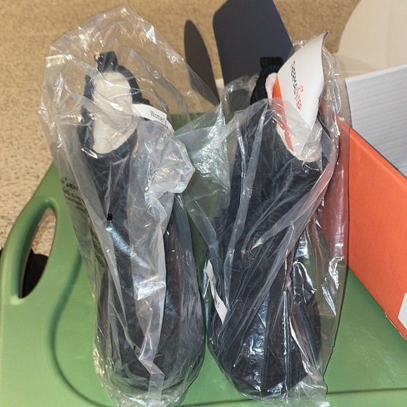 ThermalStep Heated Slippers - Picture 11 of 13